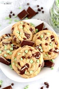 1 cookie (31 g) Mint Chocolate Chunk Cookies