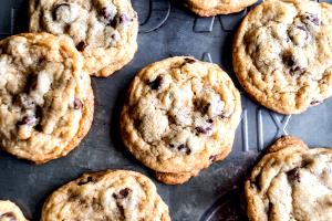 1 cookie (33 g) Simply Chocolate Chip Cookies