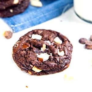 1 cookie (43 g) Double Chocolate Chip Cookies