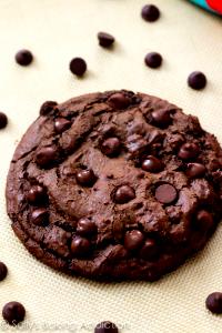 1 cookie Double Chocolate Chip Cookie