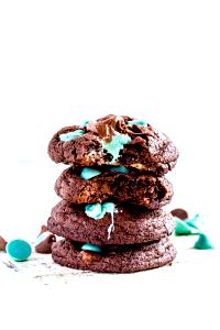 1 Cookie Mint Chocolate Moment Cookie