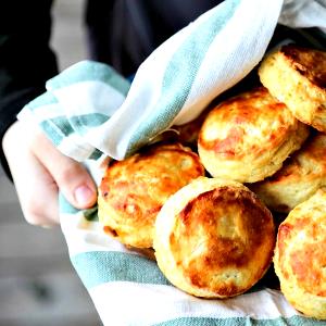 1 Cubic Inch Baking Powder or Buttermilk Biscuit (Commercially Baked)