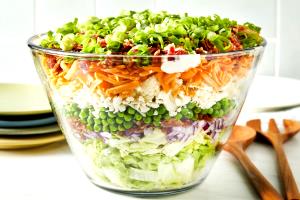 1 cup (100 g) Seven-Layer Salad