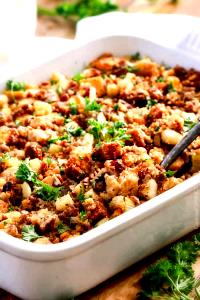 1 cup (138 g) Cornbread Cranberry Stuffing with Turkey Italian Sausage