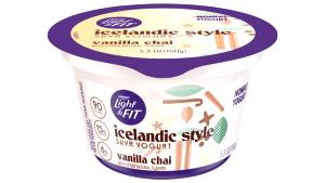 1 cup (150 g) Icelandic Style Skyr Yogurt Vanilla Chai