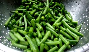 1 cup (156 g) Green Beans & Spaetzle in Bavarian Style Sauce