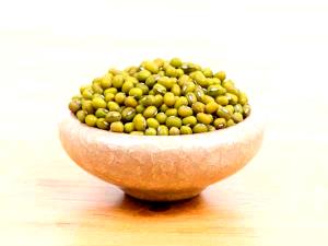 1 Cup (207.0 G) Mungo Beans, raw