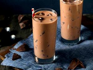 1 cup (240 ml) Belgian Chocolate Milk