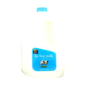 1 cup (240 ml) Fat Free Milk with Vitamin A & D