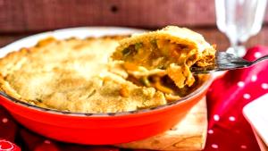 1 cup (243 g) Turkey Pot Pie