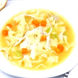 1 cup (245 g) Classic Chicken Noodle Soup