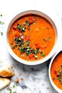 1 cup (249 g) Artisan Creamy Tomato with Roasted Red Pepper Soup