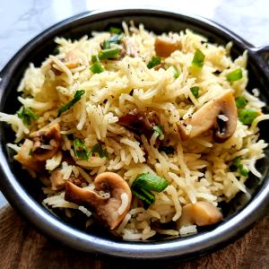 1 cup (67 g) Rice Sides - Mushroom, Rice & Orzo Blend