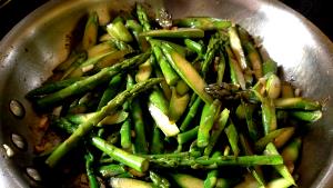 1 cup (85 g) Asparagus Stir-Fry