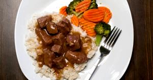 1 Cup Beef, Rice and Vegetables in Gravy (Mixture)