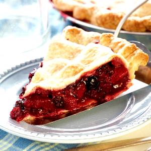 1 Cup Blackberry Pie (Two Crust)