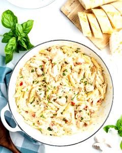 1 Cup Chicken or Turkey and Noodles with Cheese Sauce (Mixture)