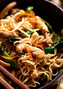 1 Cup Chow Mein or Chop Suey with Noodles