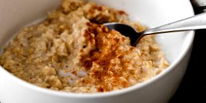 1 Cup Cooked Quick Oatmeal (1 or 3 Minutes, Fat Added in Cooking)