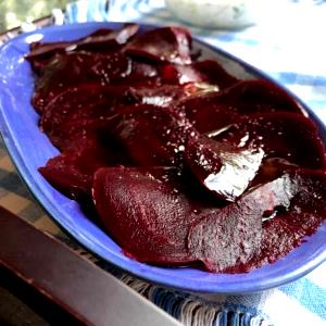 1 Cup Diced Cooked Beets (from Frozen, Fat Not Added in Cooking)