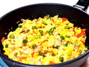 1 Cup Egg Omelet or Scrambled Egg with Vegetables