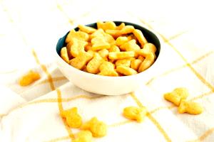 1 Cup Goldfish Cheese Cracker