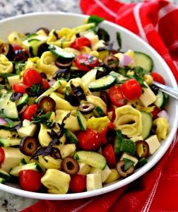 1 Cup Meatless Cheese Filled Tortellini with Vinaigrette Dressing