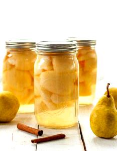 1 Cup Pear Unsweetened in Water Pack (Cooked or Canned)