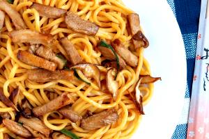 1 Cup Pork Lo Mein