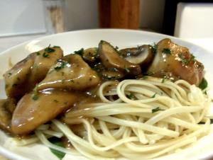 1 cup prepared (53 g) Chicken Marsala With Linguine