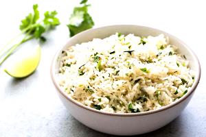 1 cup prepared (60 g) Cilantro Lime Rice