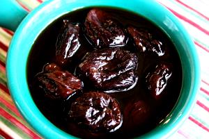 1 Cup Prune, Dehydrated, Stewed (Dried Plum)