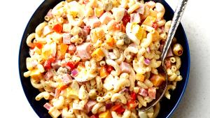 1 Cup Puerto Rican Style Macaroni with Tuna (Macarrones Con Atun)