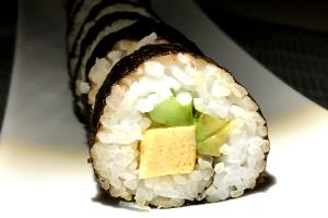 1 Cup Sushi with Egg rolled in Seaweed