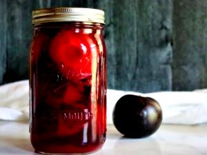 1 Cup, With Pits, Yields Plum in Light Syrup (Cooked or Canned)