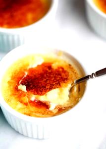 1 dessert (110 g) Creme Brulee