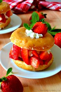 1 donut (87 g) Strawberry Shortcake Donut