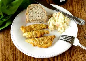 1 Fillet (4-1/4" X 2-1/4" X 3/8") Fried Floured or Breaded Perch