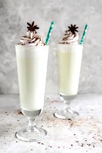 1 Fl Oz Milk Shake with Malt