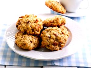 1 Frookie Fat Free Oatmeal Cookie with Raisins