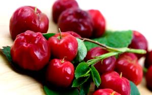 1 Fruit Without Refuse Acerola (West Indian Cherry)