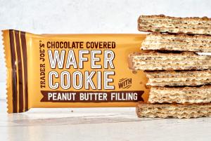 1 Lance Wafer Chocolate-Coated with Peanut Butter Filling Cookie