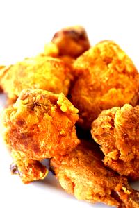 1 Large Piece (yield After Cooking, Bone And Coating Removed) Baked or Fried Coated Chicken Skinless (Coating Not Eaten)