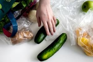 1 Lb Cucumber (with Peel)