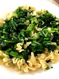 1 Lb Spinach Egg Noodles (Enriched, Cooked)