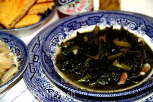 1 Lb Turnip Greens (with Salt, Frozen, Drained, Cooked, Boiled)