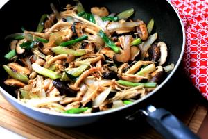 1 Lb White Mushrooms (Stir-Fried)