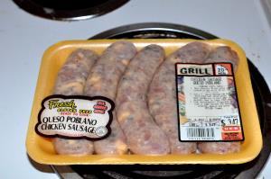 1 link (104 g) Queso Poblano Chicken Sausage