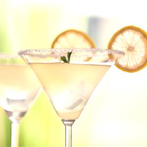 1 martini (5 oz) Skinny Lavender Lemon Drop