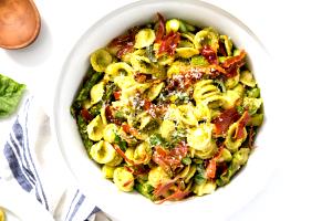 1 meal (298 g) Pasta Al Dente - Orecchiette Chicken Pesto